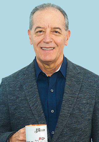 RGC-Coffee-Team-Steve-Diaz-hover RGC-Coffee-Team-Jonathan-Gabbay-1